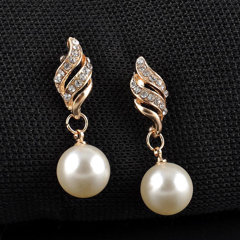 Bridal beaded pearl banquet dress jewelry piece set