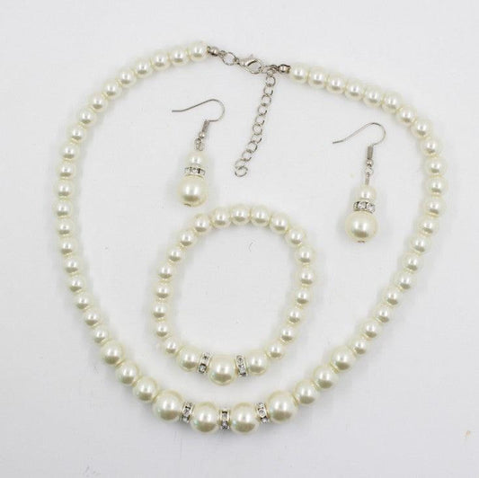 Bridal pearl jewelry set