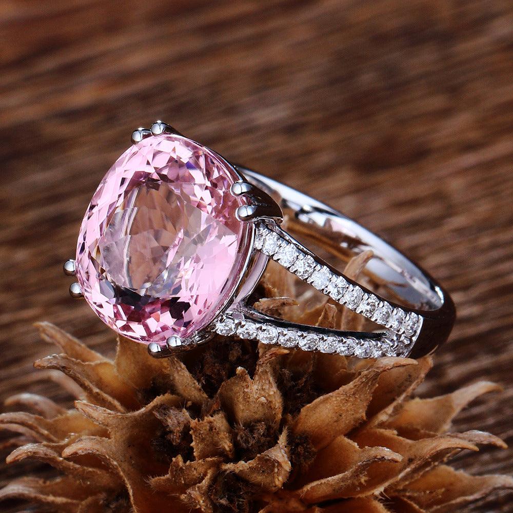 Zhen Rong Inlaid Engagement Rings