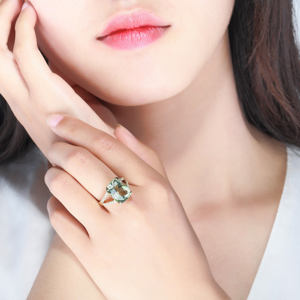 Zhen Rong mosaic green tourmaline ornaments engagement ring