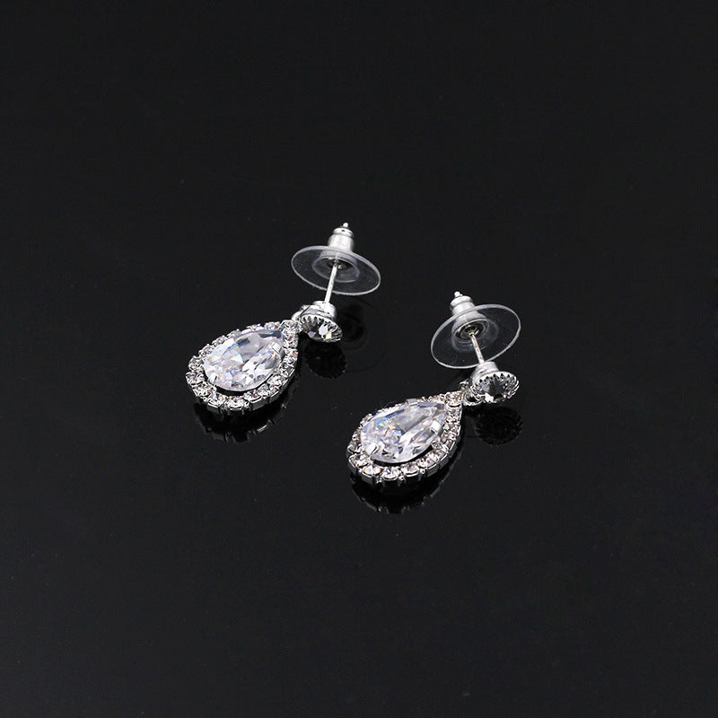 Luxury Zircon drops sparkling sets of beautiful bridal suite