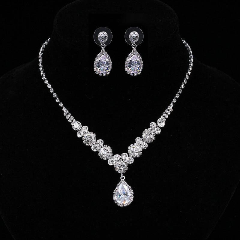 Luxury Zircon drops sparkling sets of beautiful bridal suite